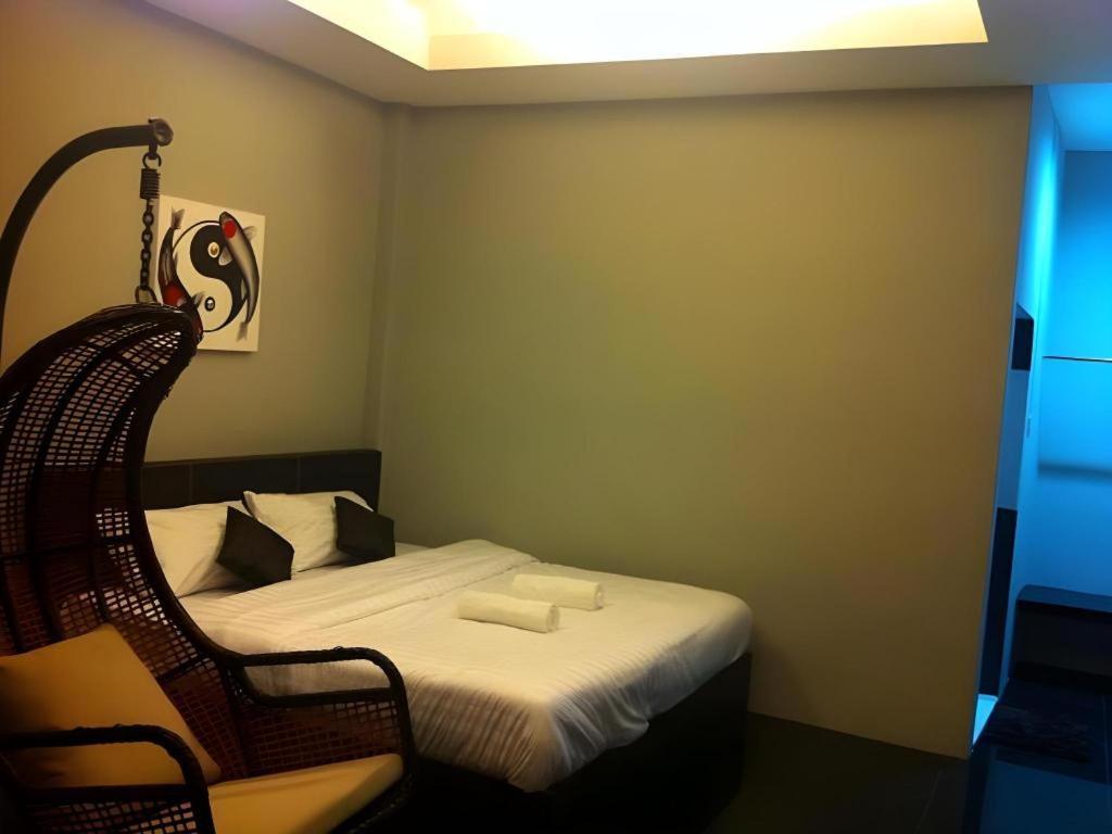 Sixty-Nine Resort Nakhon Phanom Esterno foto